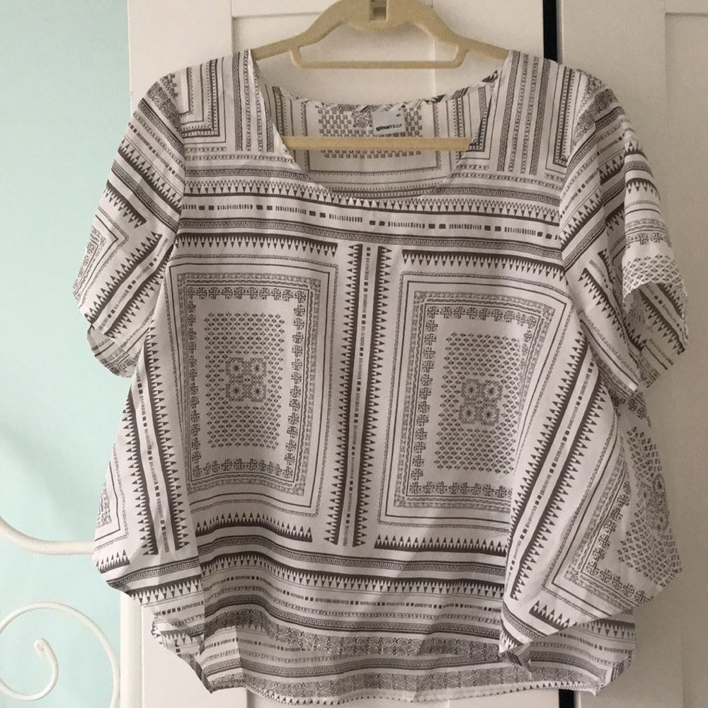 Ginatricot blouse